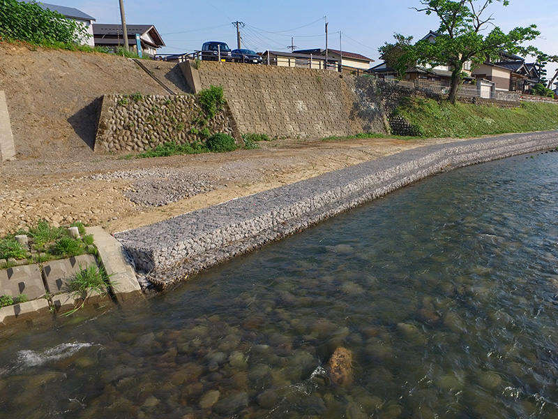 赤川文下・東岩本地区災害復旧工事